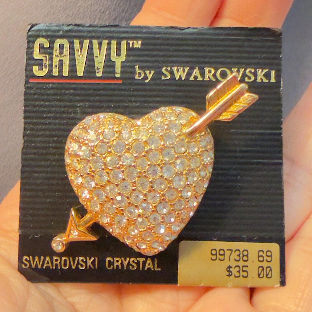 Savvy by Swarovski Heart Brooch Crystal Arrow Pin Signed NWT 1.5"